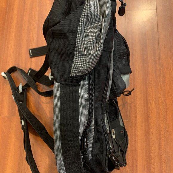 NWOT - Targus Backpack - Picture 6 of 7